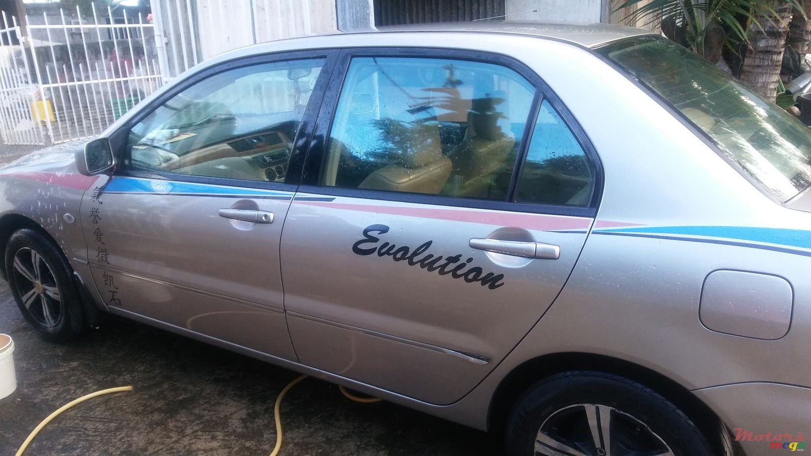 2003' Mitsubishi Lancer photo #4