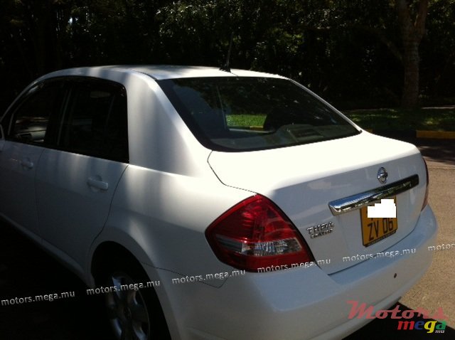 2006' Nissan TIIDA photo #3