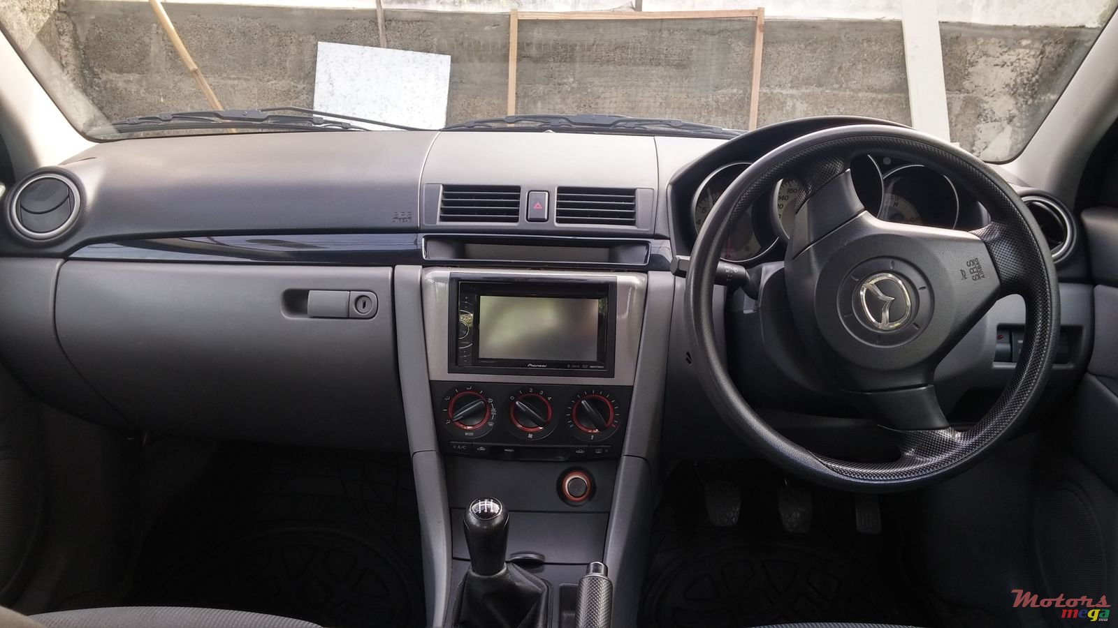 2007' Mazda Mazda3 photo #4