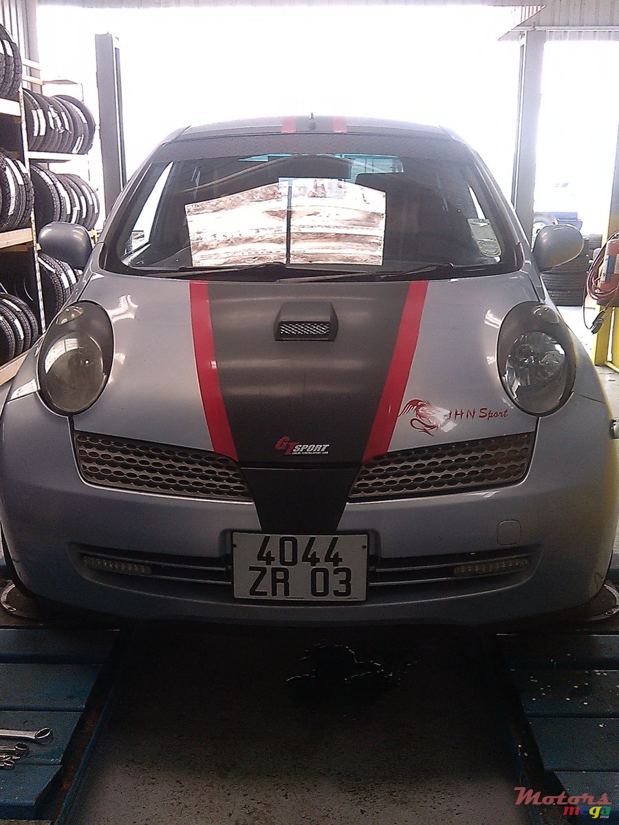 2003' Nissan Micra photo #1