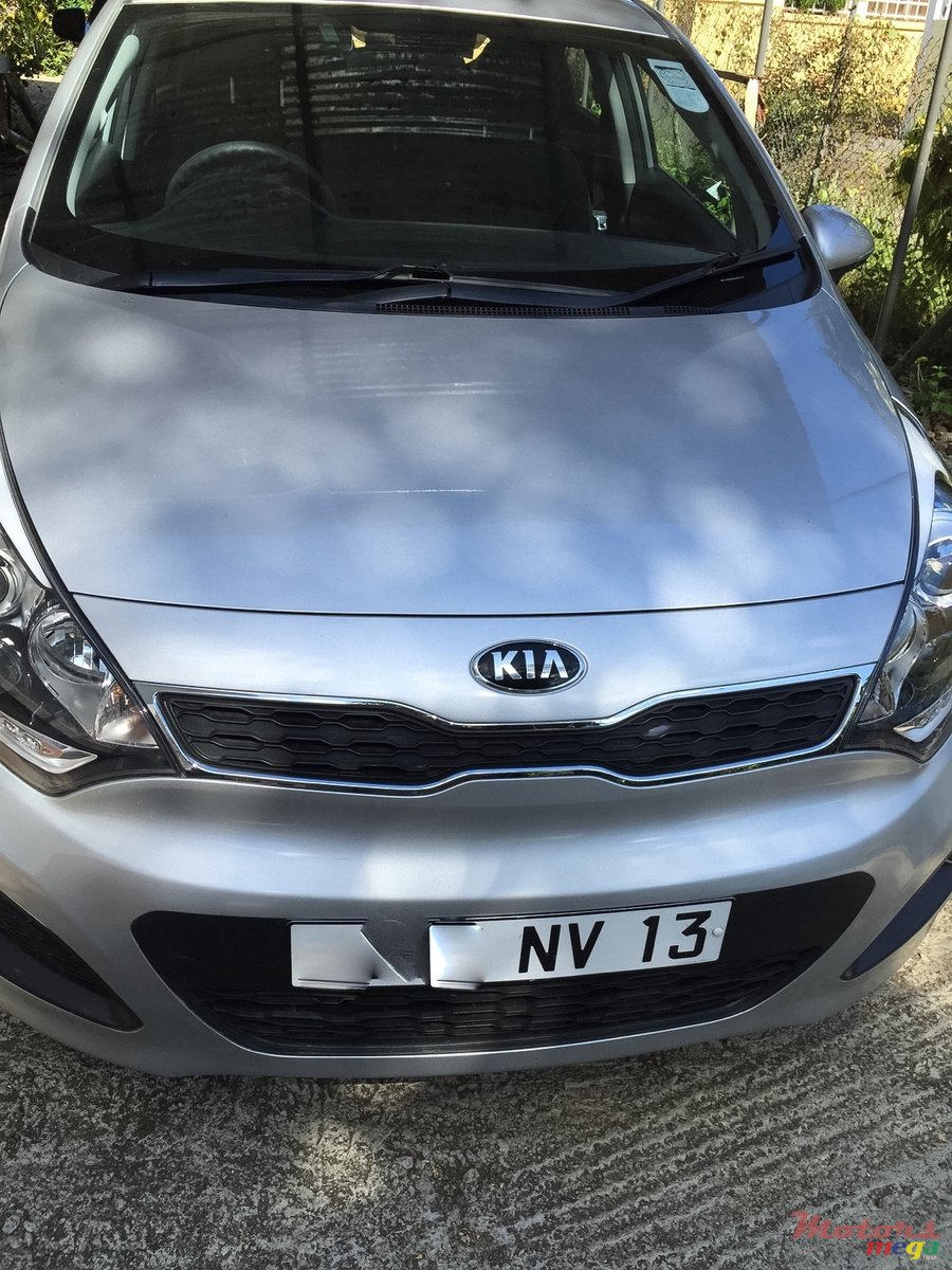 2013' Kia Rio photo #2