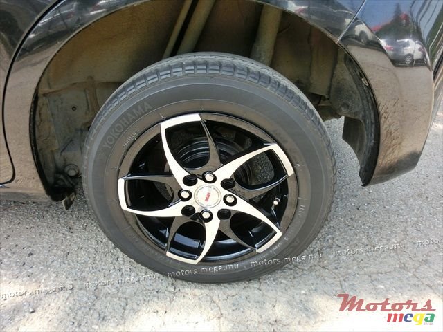 2010' Honda Jazz photo #5