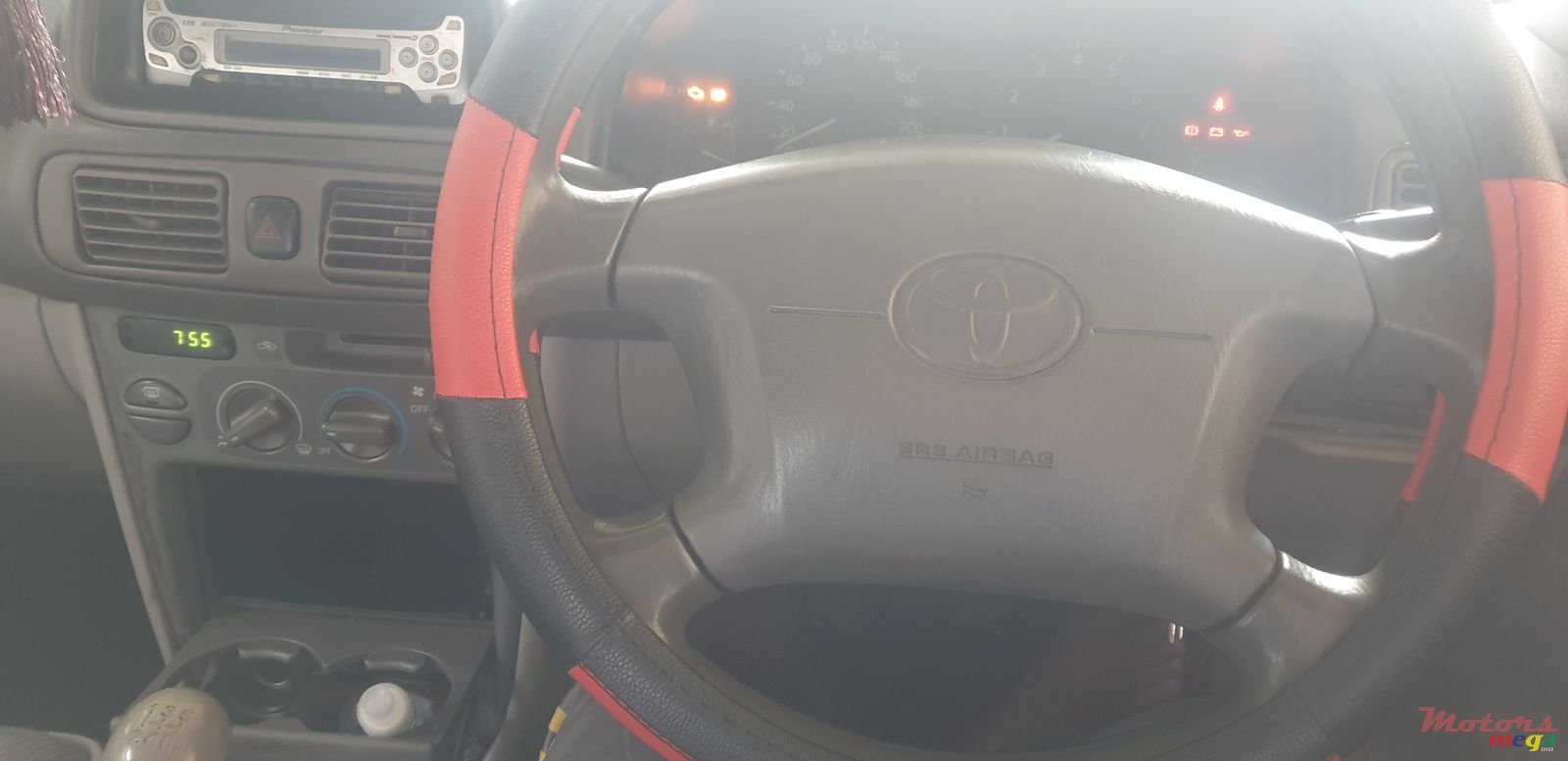 1999' Toyota Corolla photo #4