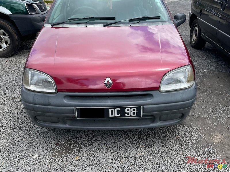 1998' Renault Clio photo #4