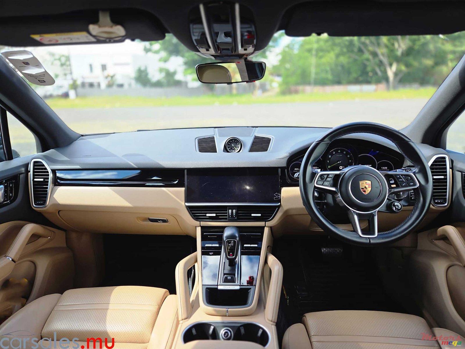 2020' Porsche Cayenne 3.0 V6 e-hybrid photo #6