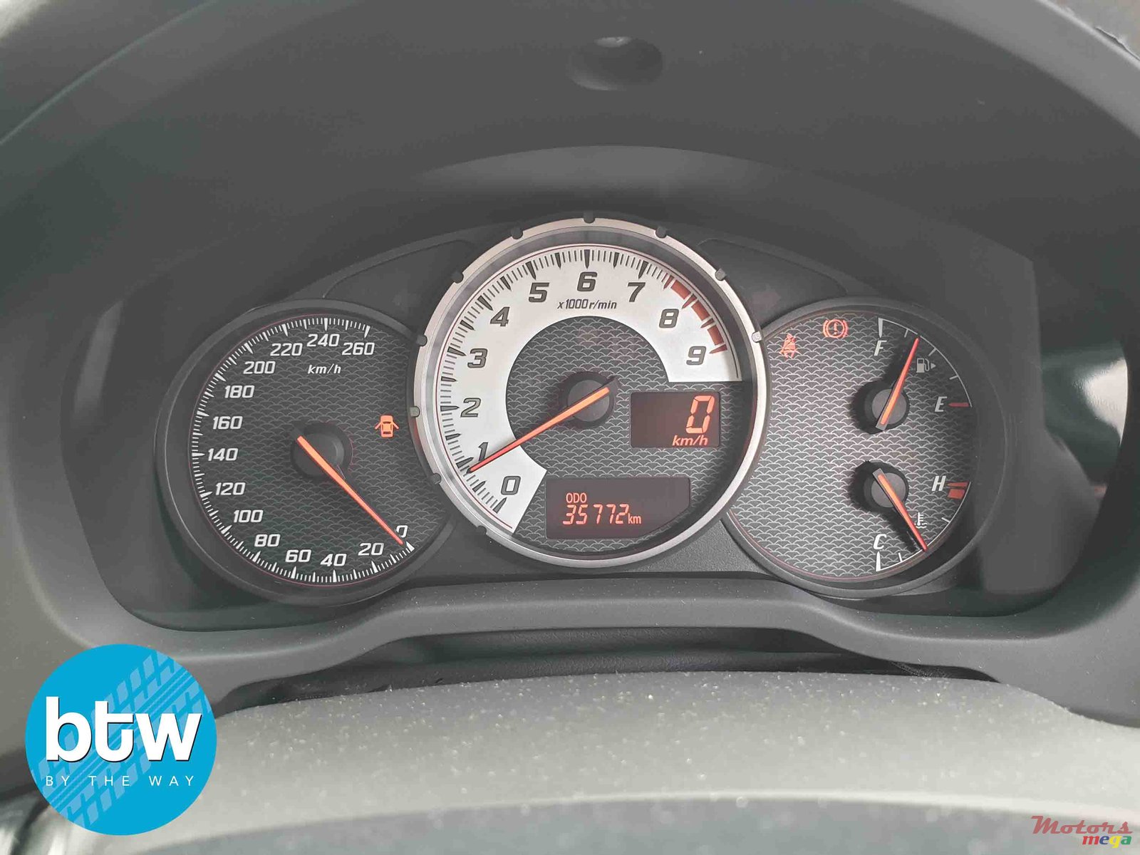 2012' Toyota GT86 photo #6