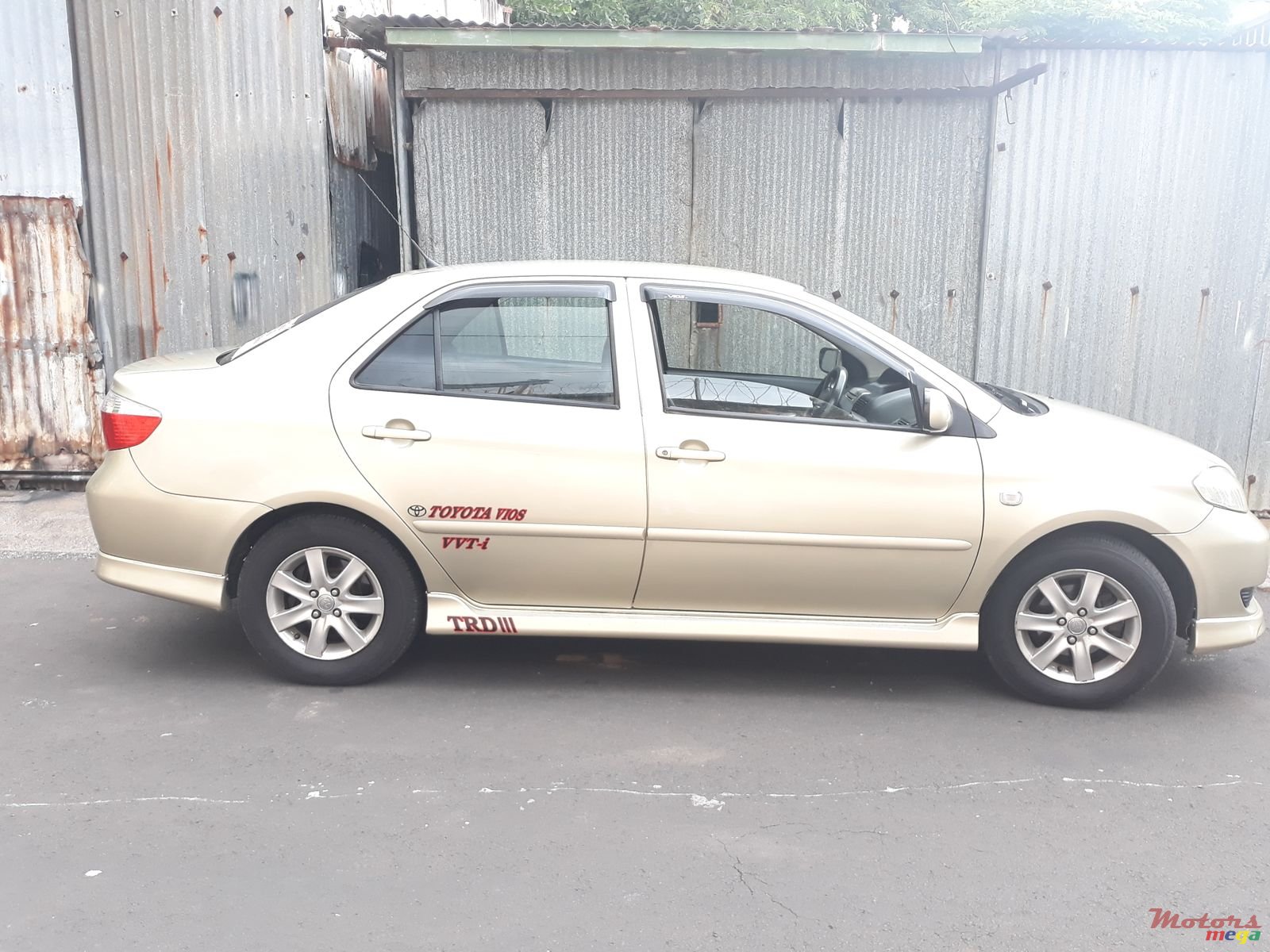 2005' Toyota VIOS photo #2