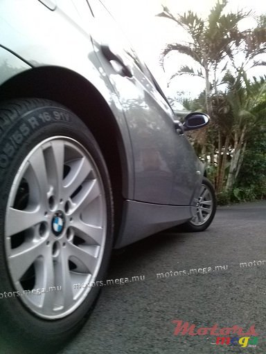 2007' BMW 3 Series Sedan photo #4