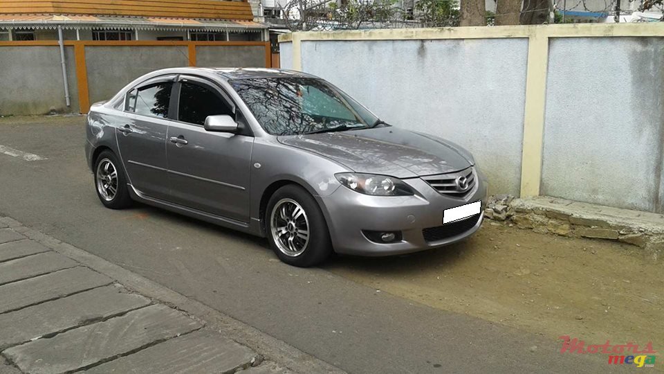 2005' Mazda 3 Sports Package photo #5