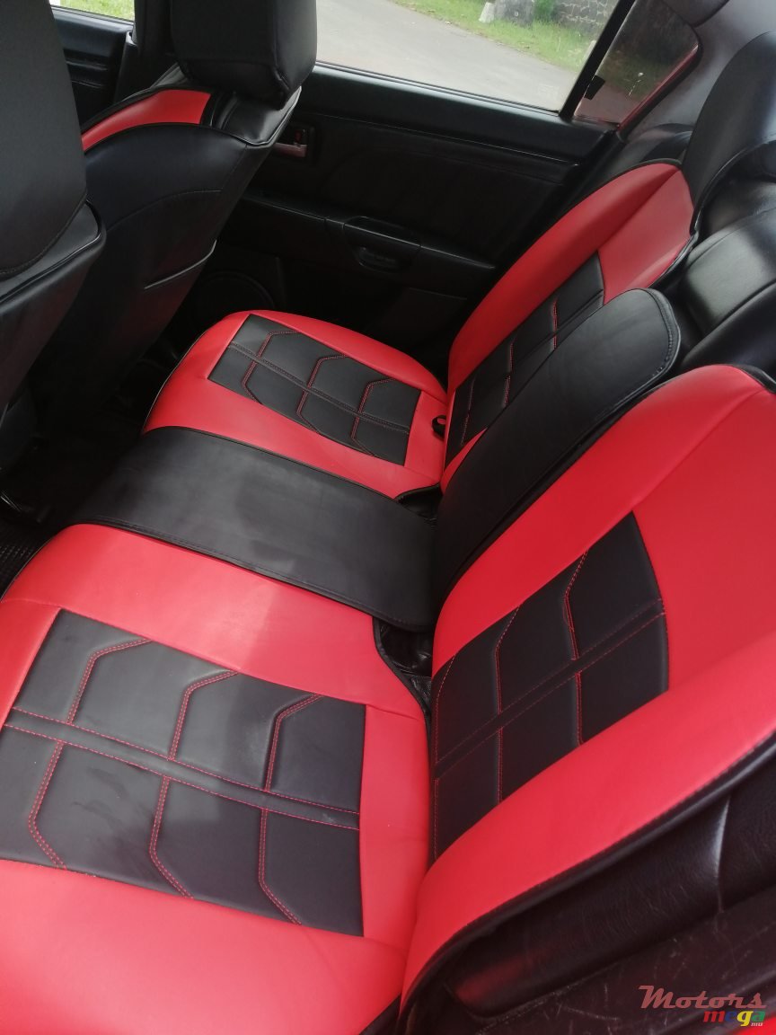 2005' Mazda 3 photo #4