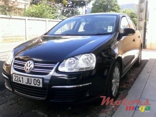 2009' Volkswagen Jetta 1.4 TSI photo #1