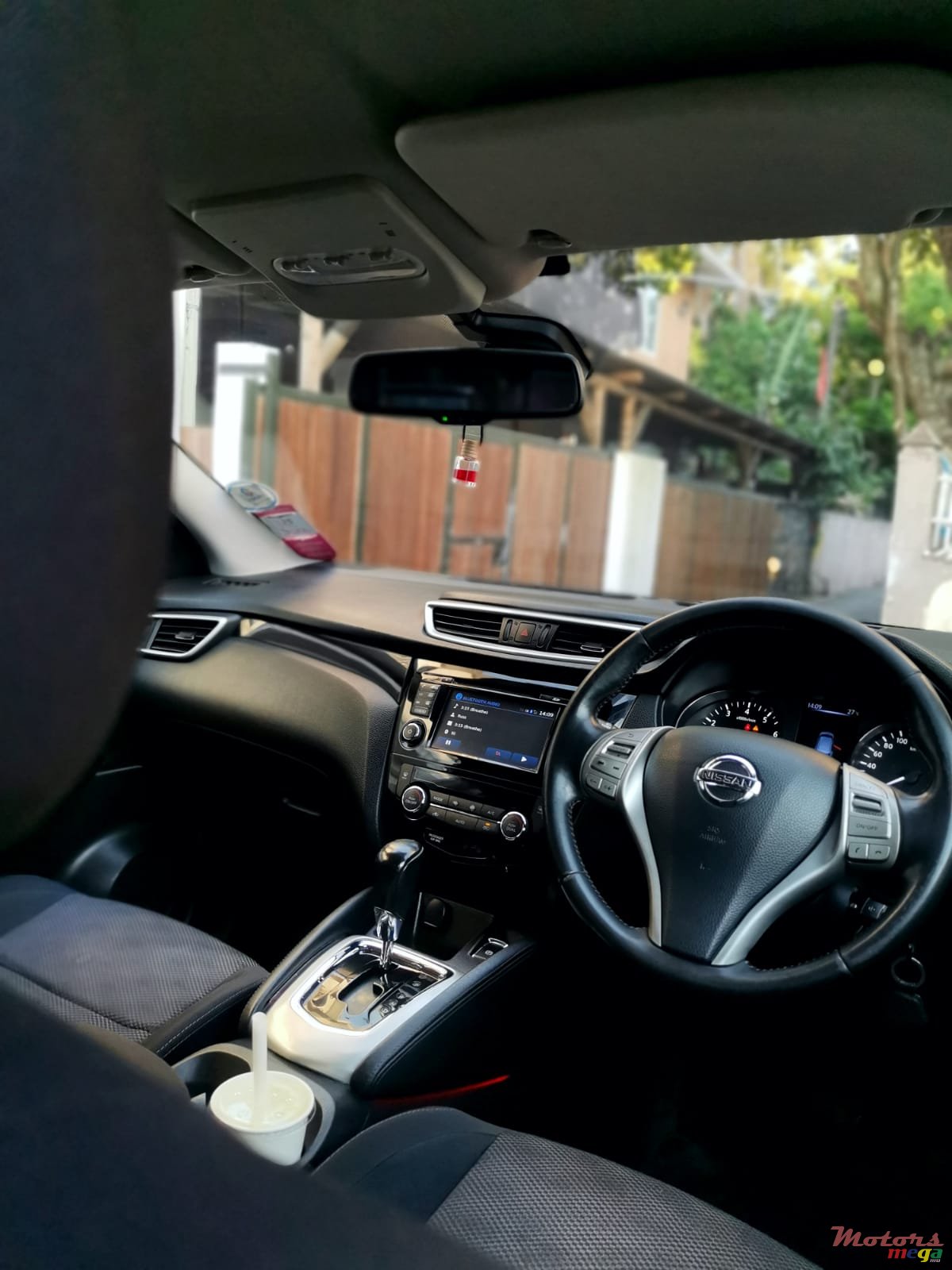 2015' Nissan Qashqai photo #4