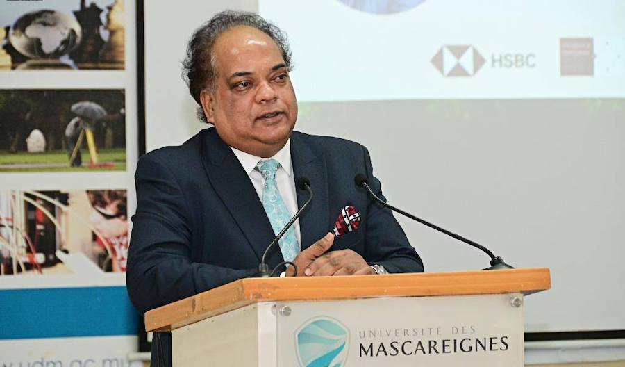 Dr. Radhakhrishna Somanah
