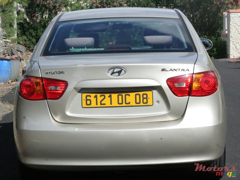 2008' Hyundai Elantra photo #3