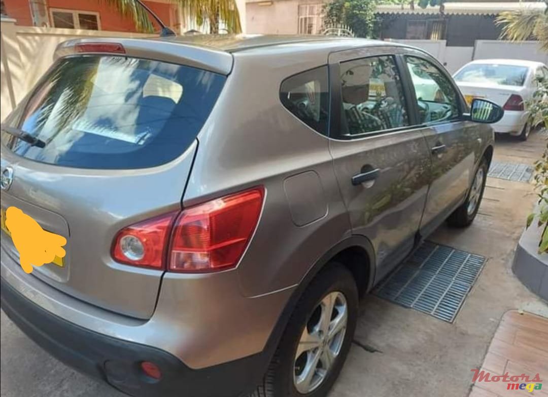 2009' Nissan Qashqai photo #2