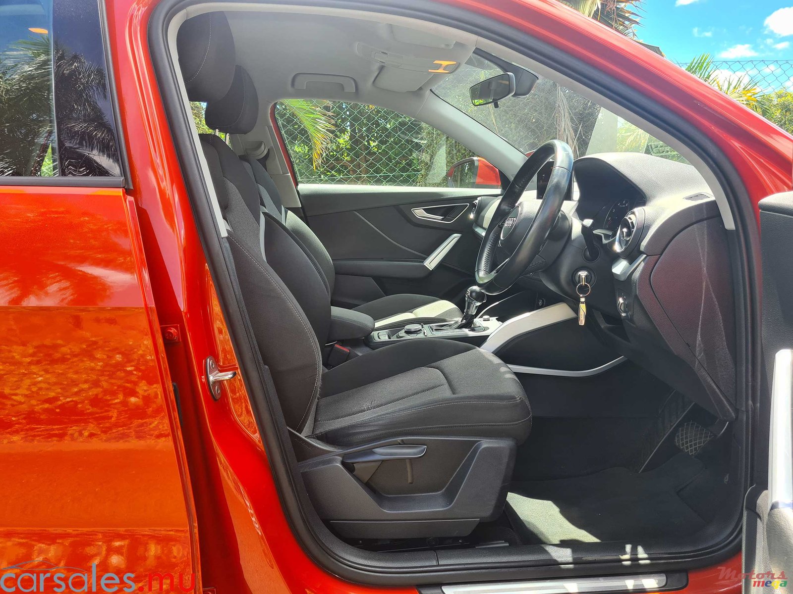 2018' Audi Q2 1.0 TFSI photo #5