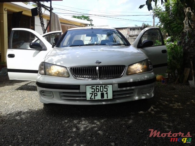 2001' Nissan Sunny 0 photo #1