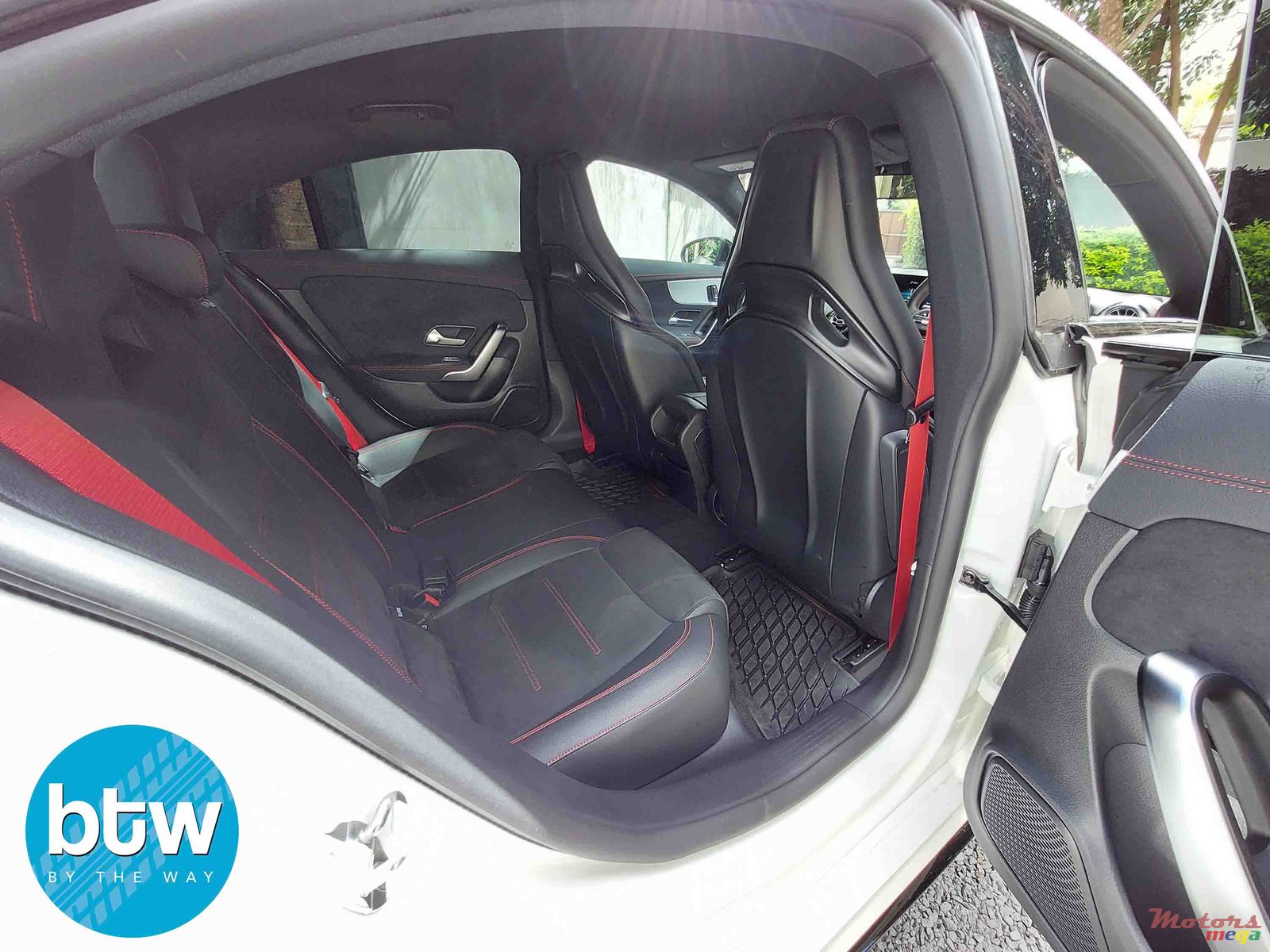 2021' Mercedes-Benz CLA 45 AMG photo #6