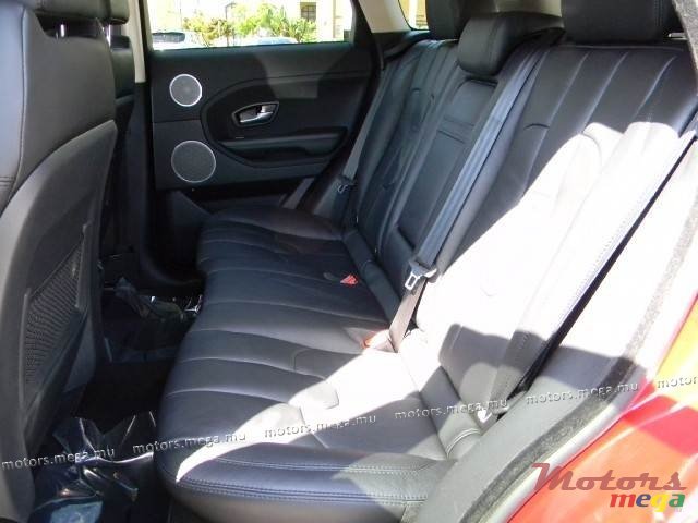 2012' Land Rover Range Rover Range Rover Evoq photo #2