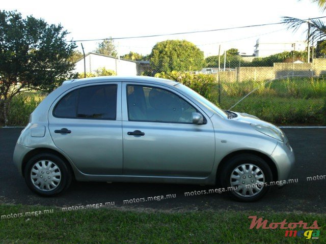 2003' Nissan Micra photo #2