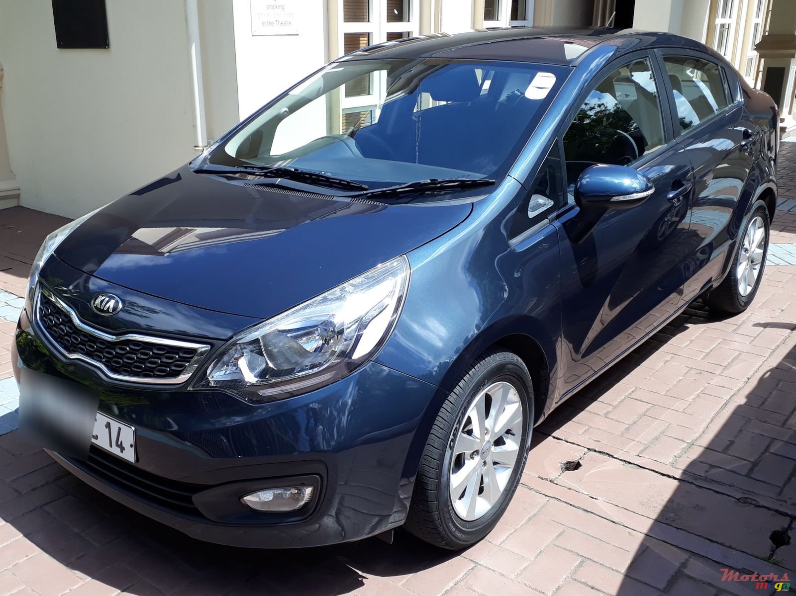 2014' Kia Rio photo #2