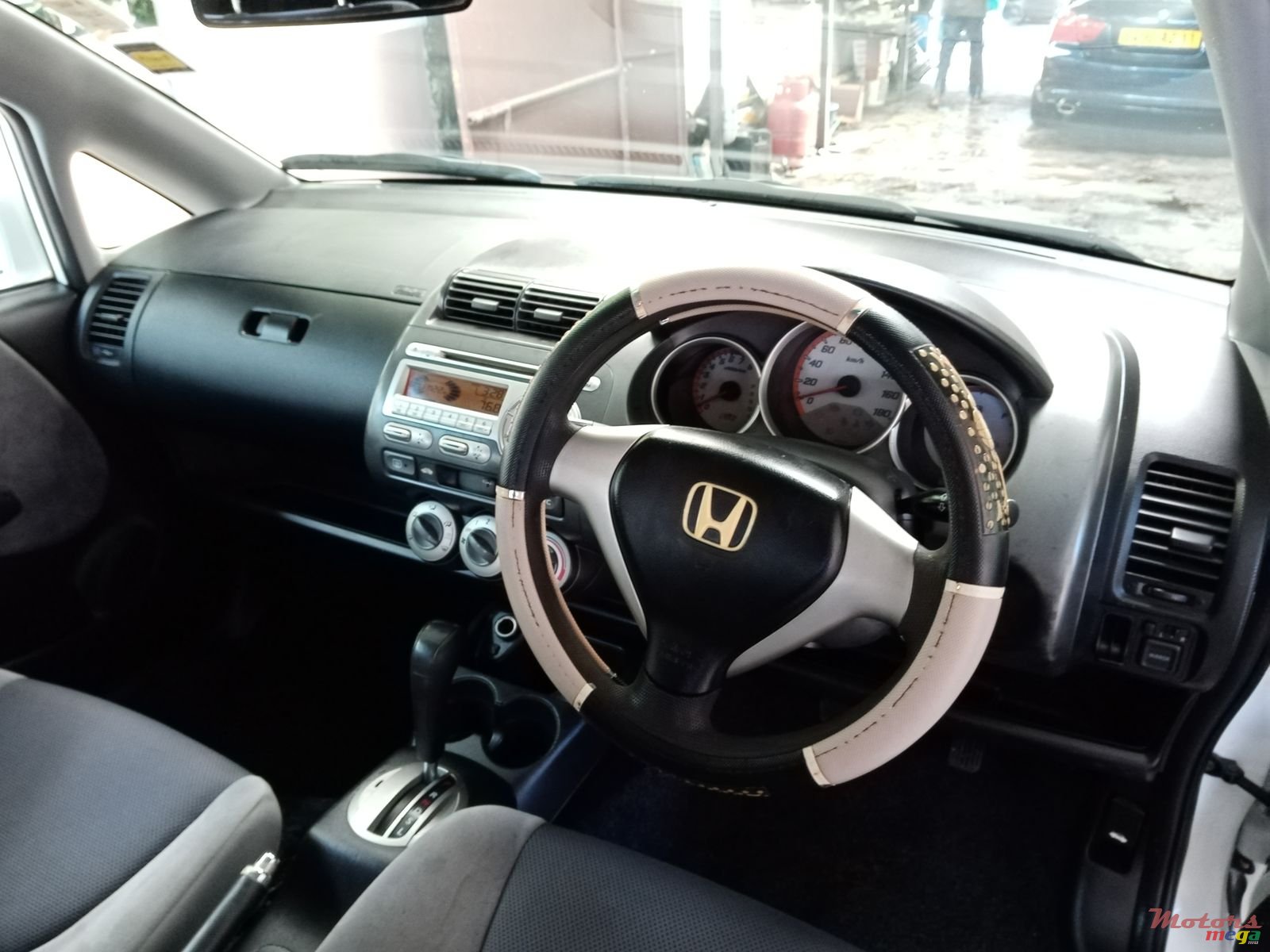 2005' Honda Fit photo #5