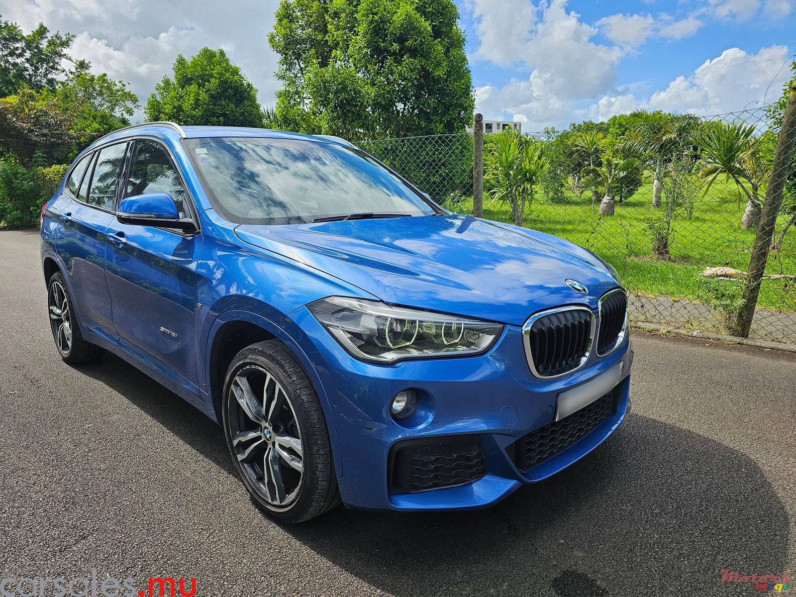 2016' BMW X1 SDRIVE 18i photo #2
