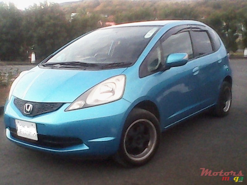 2010' Honda Fit photo #1