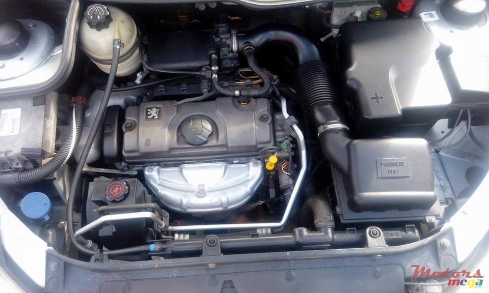 2000' Peugeot 206 photo #4
