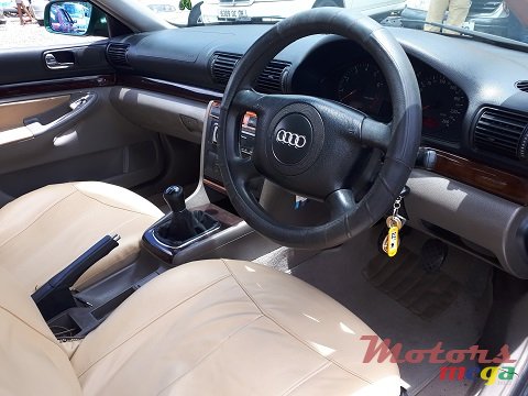 2001' Audi A4 photo #6