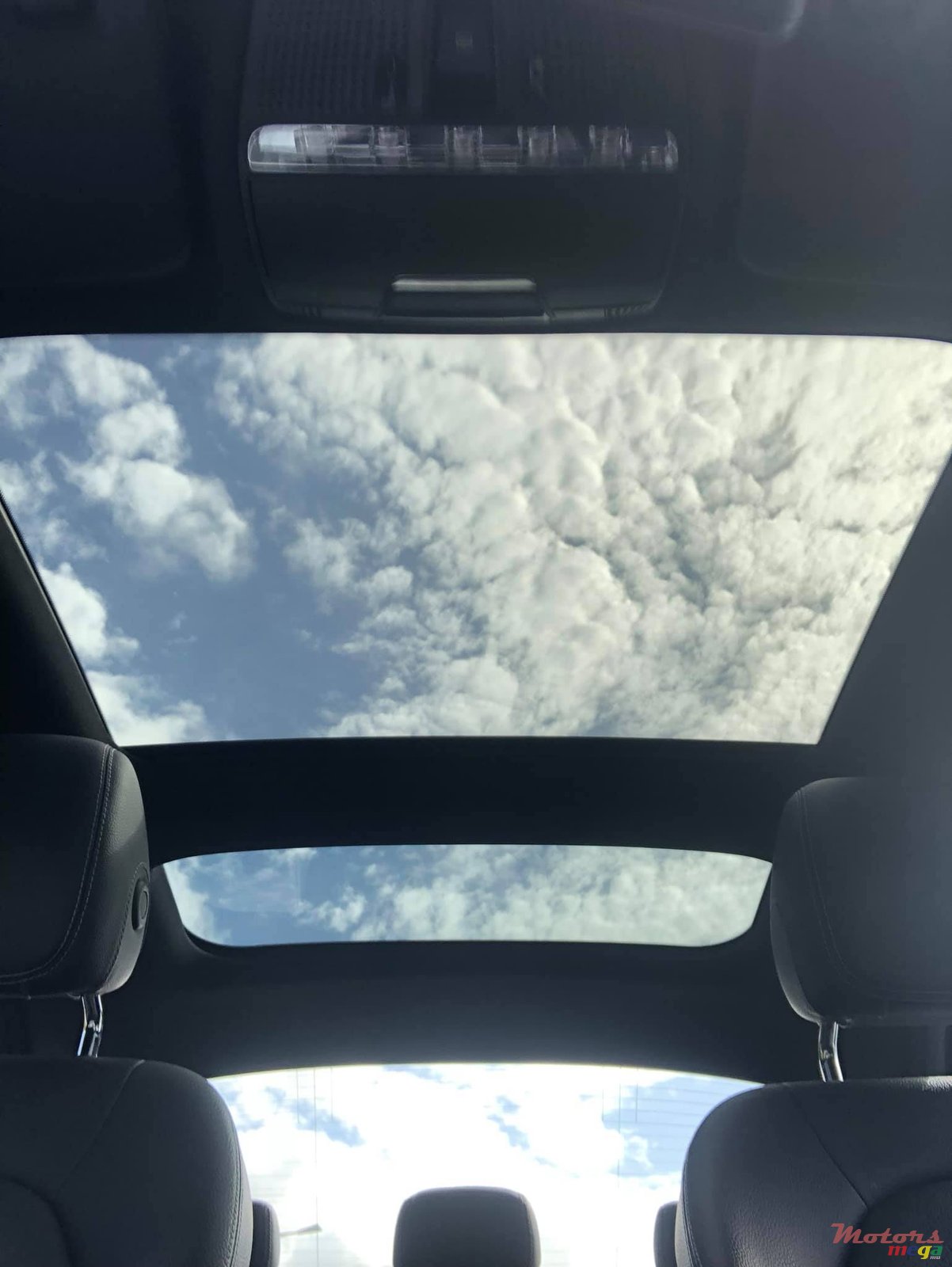 2014' Mercedes-Benz C-Class photo #5