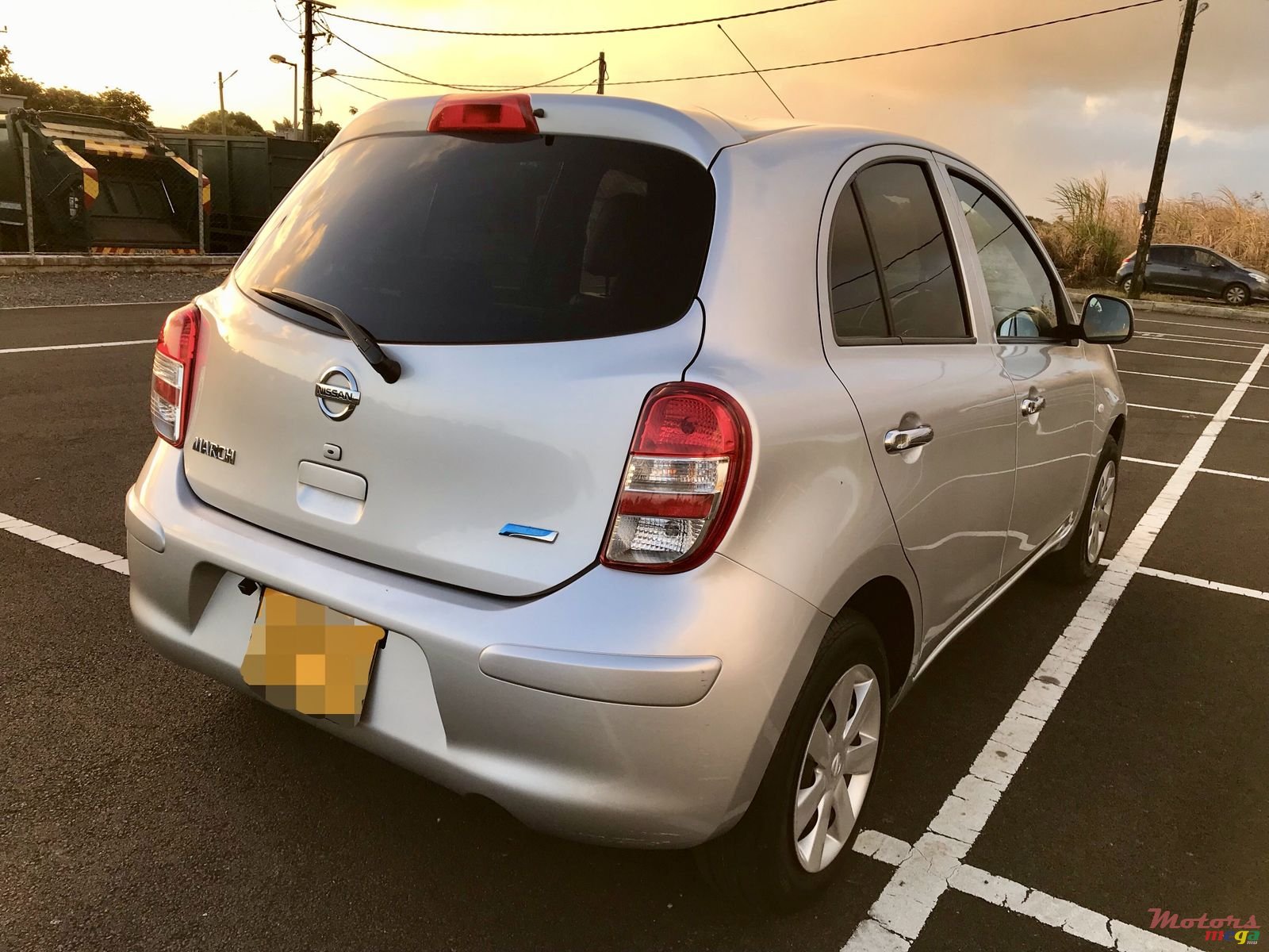 2013' Nissan March photo #4