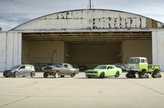 This SEMA Special Drag Race Is Absurdly Awesome