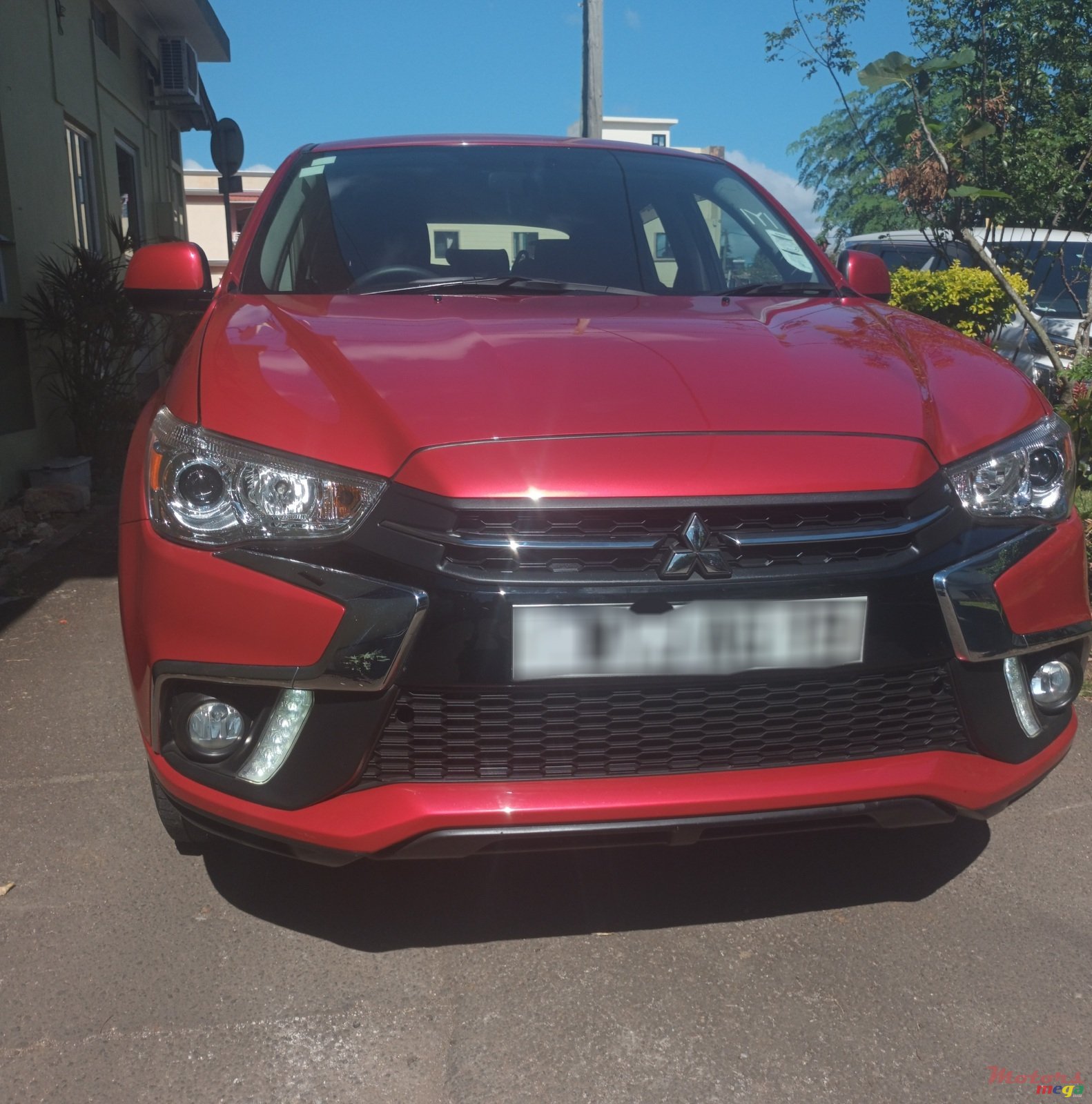 2019' Mitsubishi ASX photo #1
