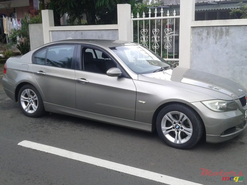 2008' BMW 3 Series photo #2