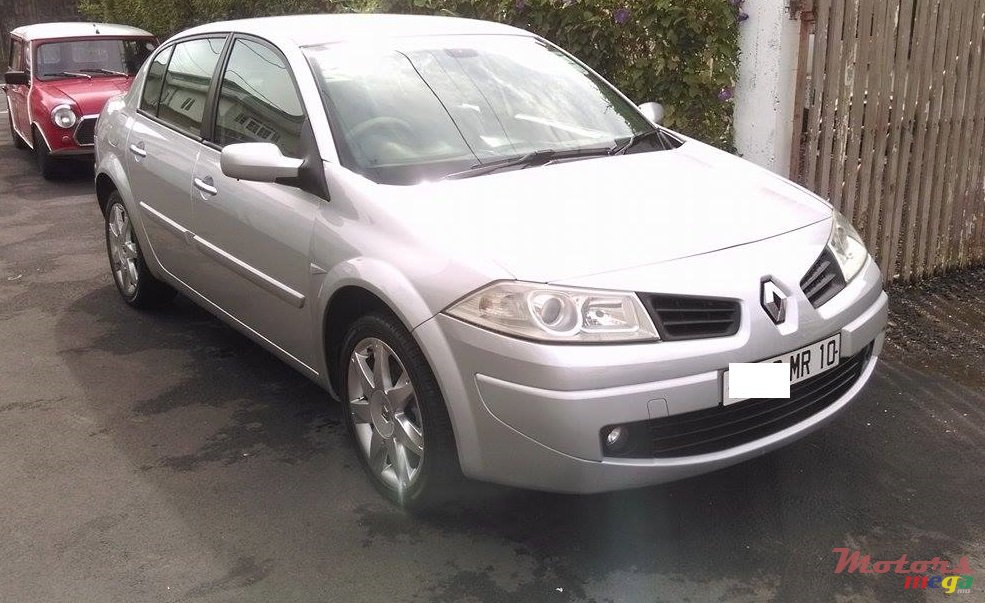 2010' Renault Megane 1.6 Lux photo #1