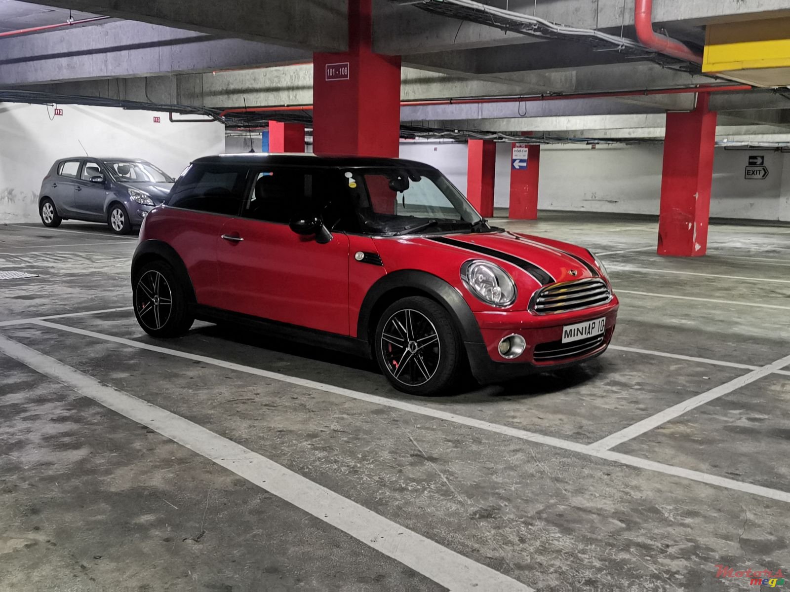 2010' MINI Cooper R50 photo #2