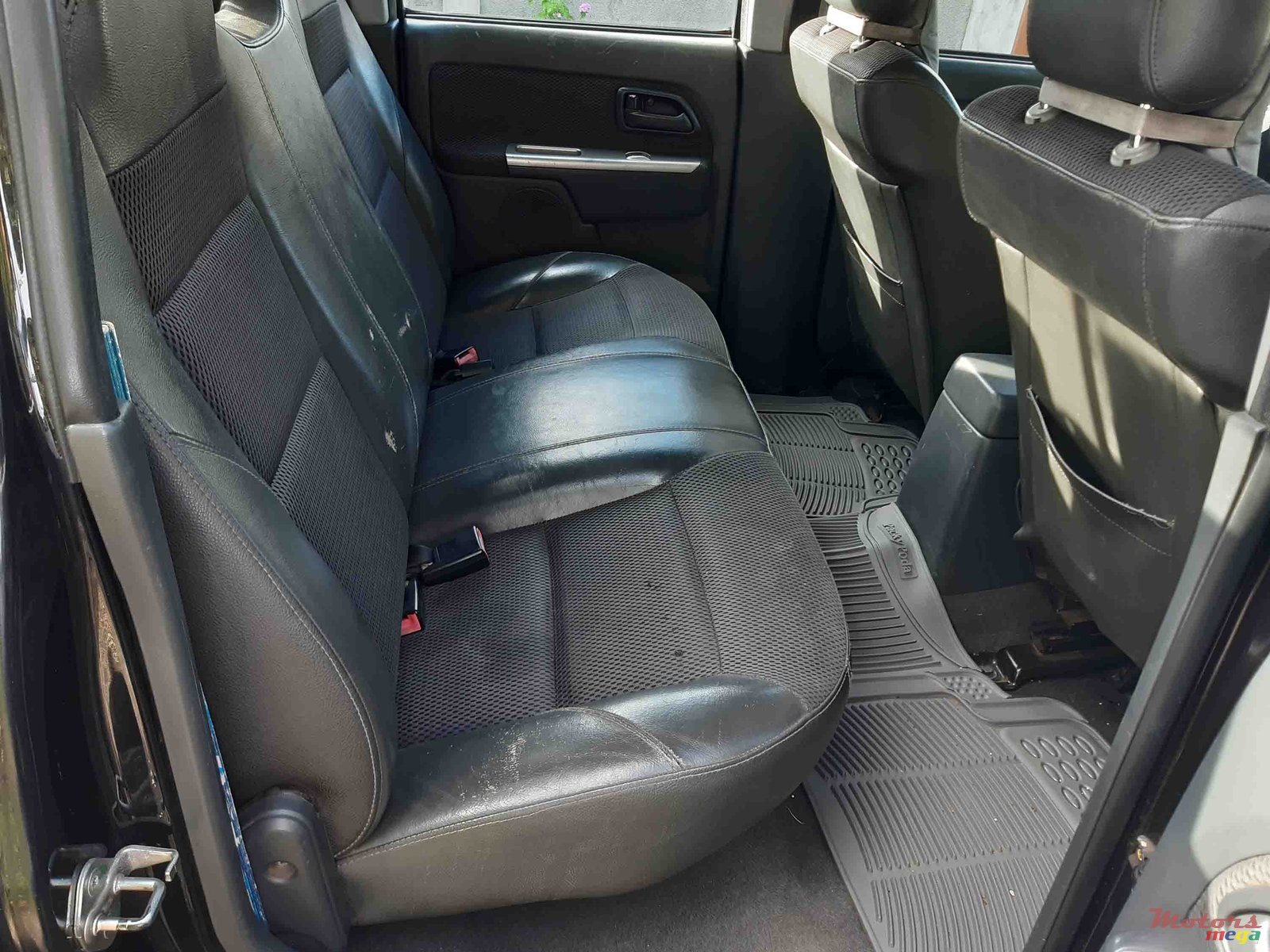 2012' Isuzu KB Series photo #5