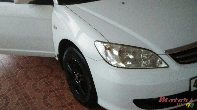 2004' Honda Civic photo #1