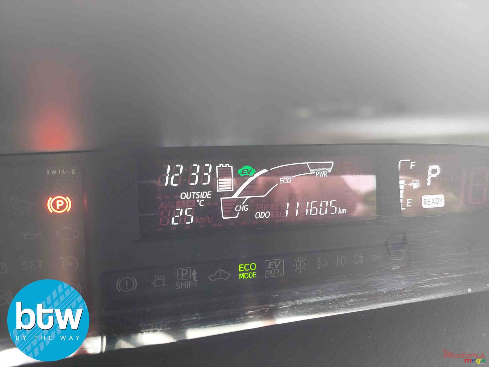 2016' Toyota Aqua photo #7