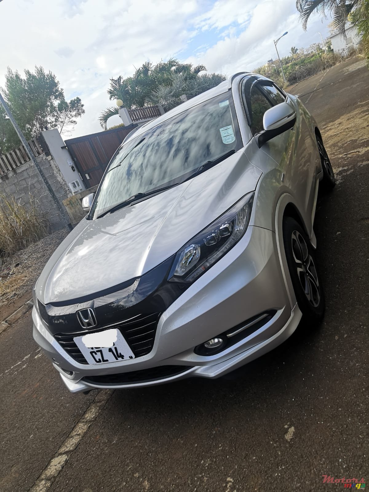 2014' Honda Vezel Z edition photo #1