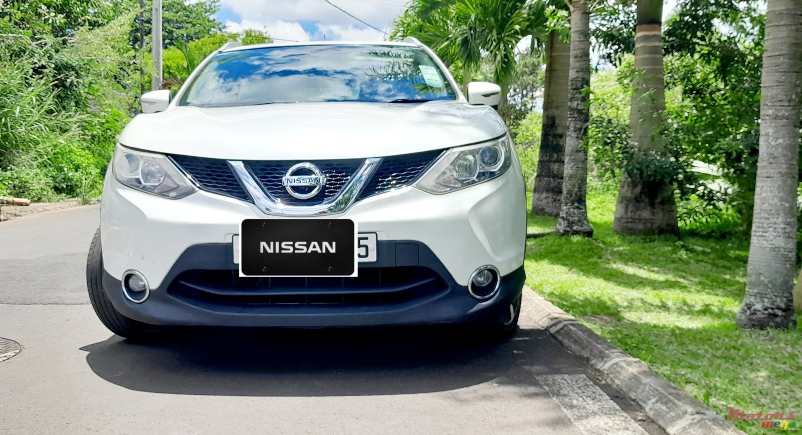 2015' Nissan Qashqai Acenta photo #2