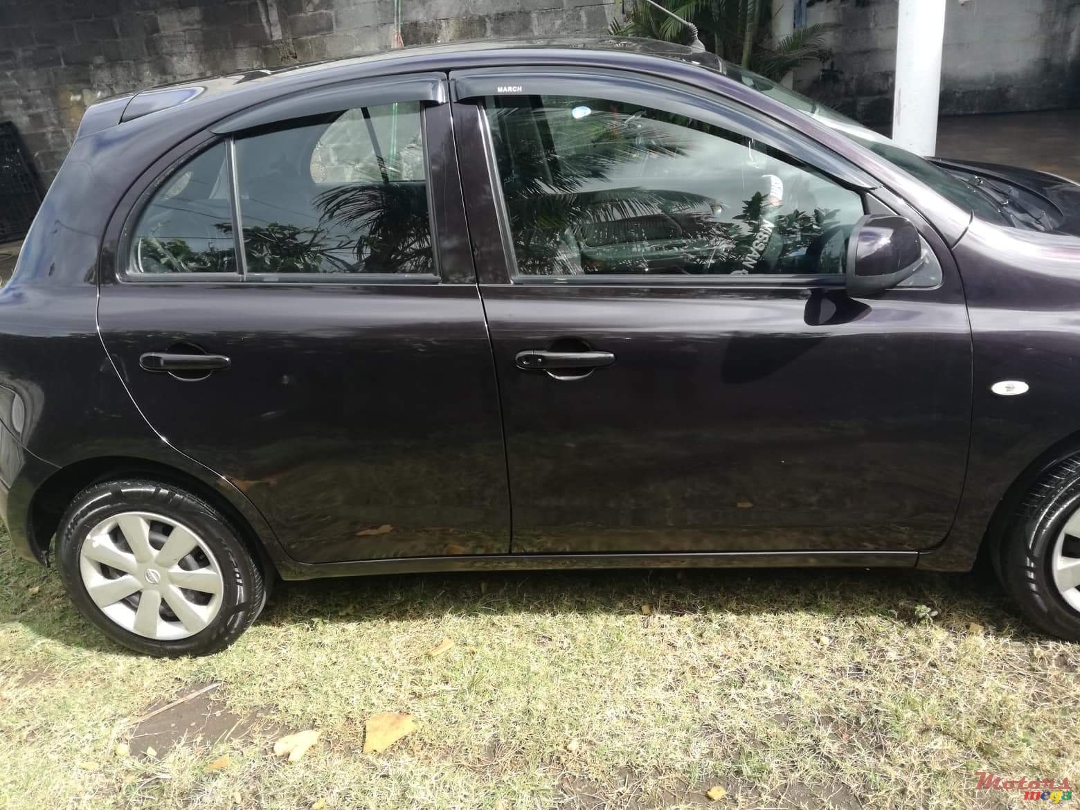 2012' Nissan March photo #5