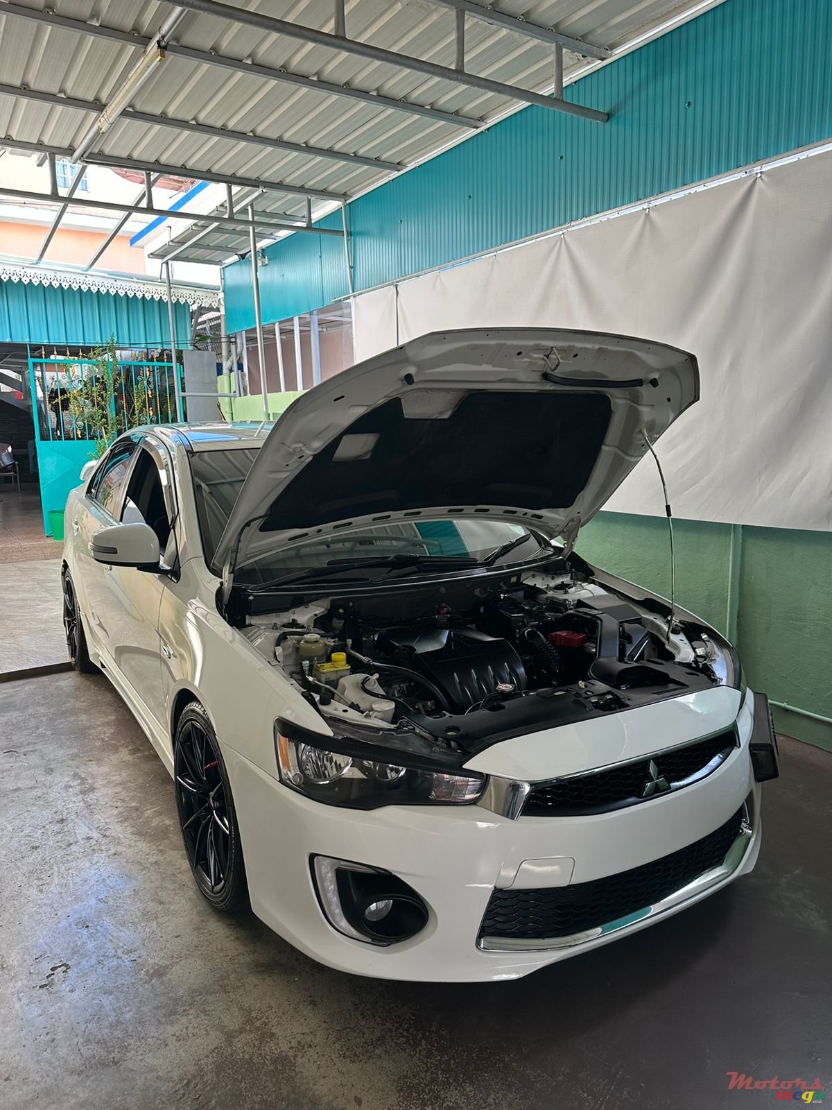 2016' Mitsubishi Lancer Ex Lancer Facelift photo #5