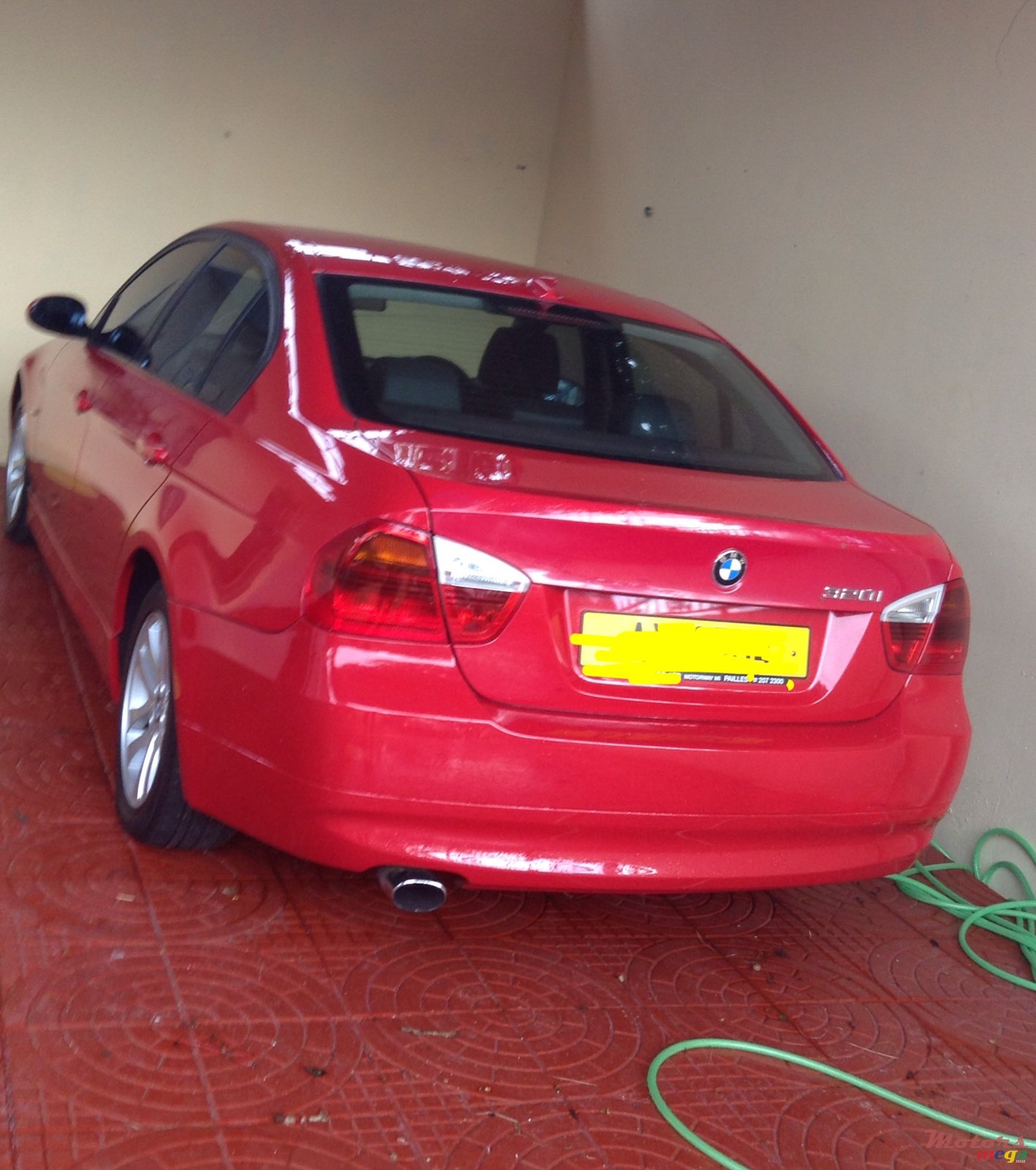 2006' BMW 3 Series Luxury photo #2