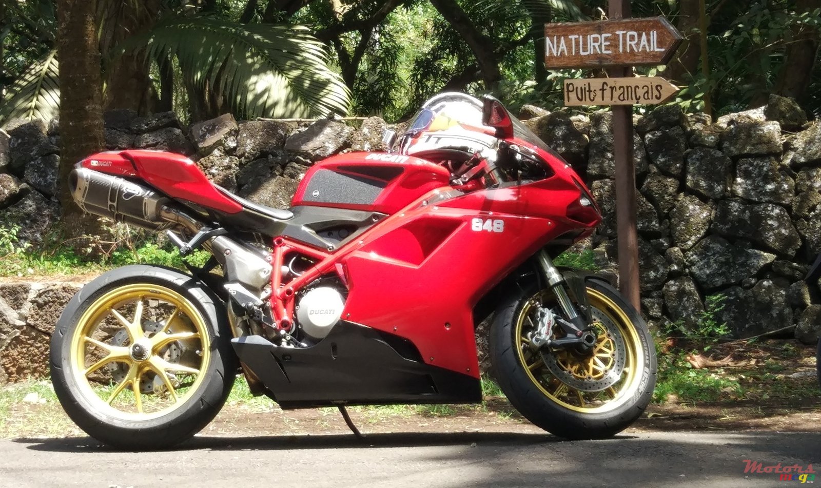 2010' Ducati 848 photo #2
