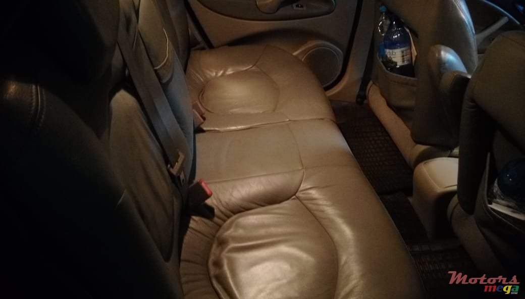 2004' Citroen C5 photo #5