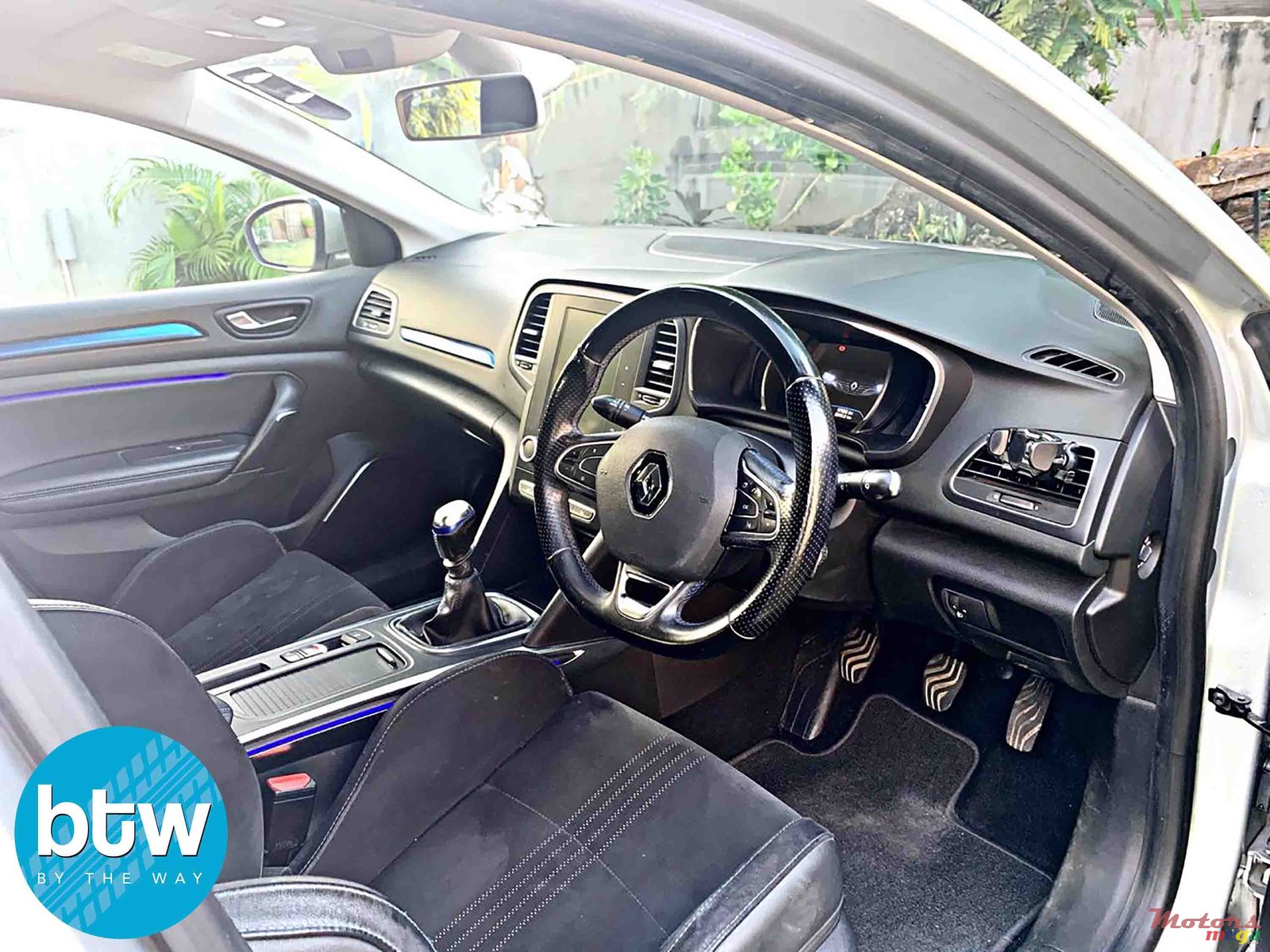 2016' Renault Megane GT Line 1.2 Turbo photo #5