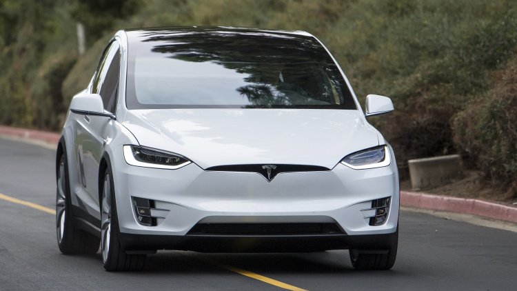 First Used Tesla Model X Offered With an $80k Markup