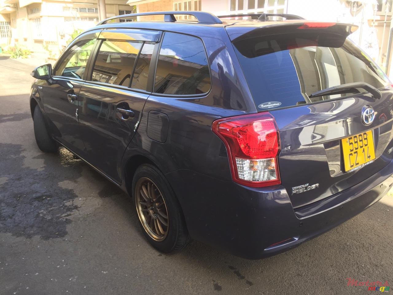 2014' Toyota Fielder Corolla Fielder Hybrid photo #4